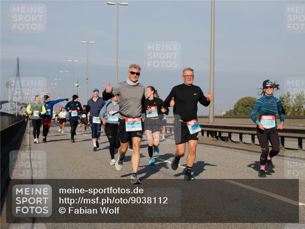 03.10.2025 - Köhlbrandbrückenlauf Fabian Wolf http://msf.ph/oto/9038112 03.10.2025 09:52:33 Position 3 3684, 3683, 3778 meine-sportfotos.de