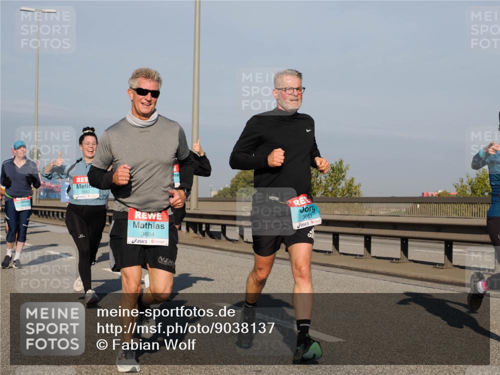 03.10.2025 - Köhlbrandbrückenlauf Fabian Wolf http://msf.ph/oto/9038137 03.10.2025 09:52:34 Position 3 1364, 3362, 3684, 3683 meine-sportfotos.de