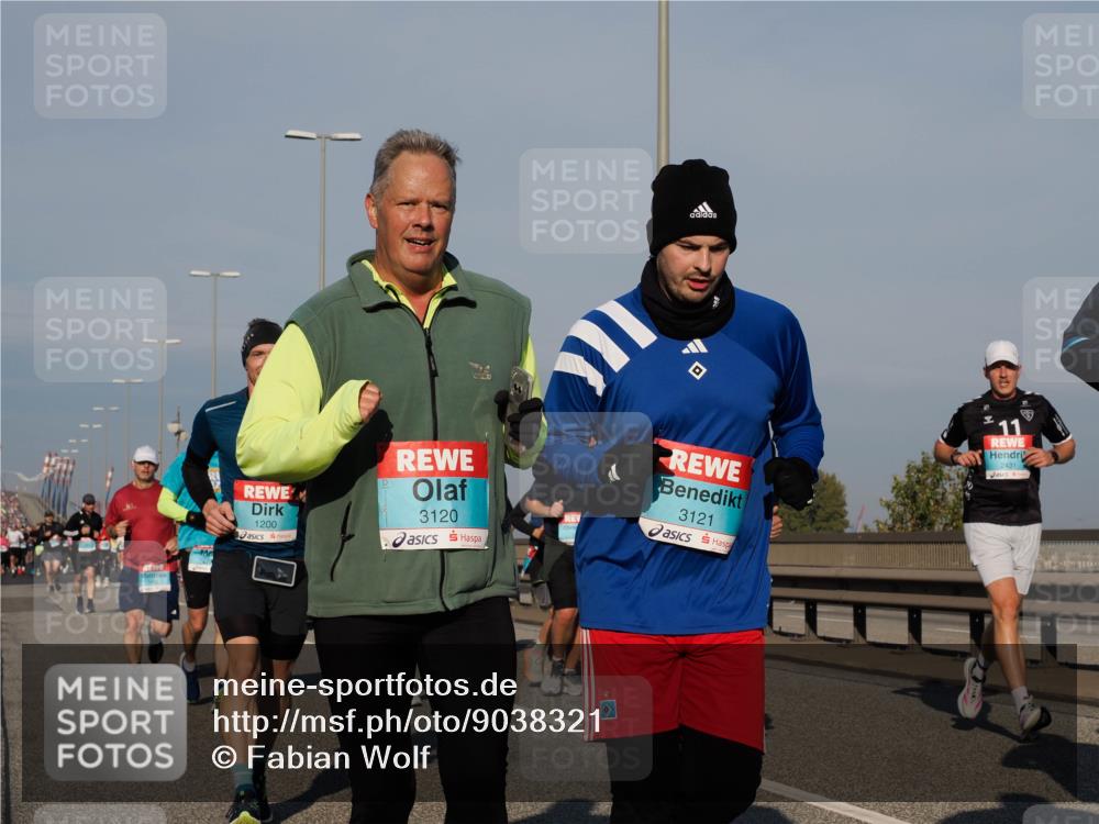 03.10.2025 - Köhlbrandbrückenlauf Fabian Wolf http://msf.ph/oto/9038321 03.10.2025 09:52:42 Position 3 1200, 3120, 3121, 11, 2431 meine-sportfotos.de