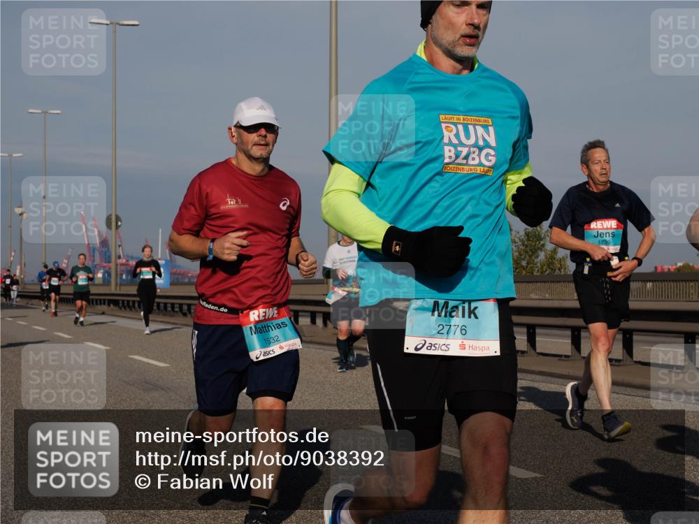 03.10.2025 - Köhlbrandbrückenlauf Fabian Wolf http://msf.ph/oto/9038392 03.10.2025 09:52:46 Position 3 1532, 2776, 1739 meine-sportfotos.de