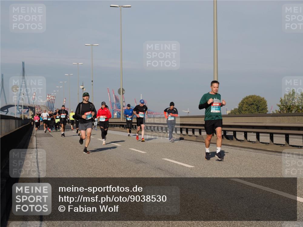 03.10.2025 - Köhlbrandbrückenlauf Fabian Wolf http://msf.ph/oto/9038530 03.10.2025 09:52:53 Position 3  meine-sportfotos.de