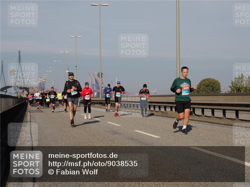 03.10.2025 - Köhlbrandbrückenlauf Fabian Wolf http://msf.ph/oto/9038535 03.10.2025 09:52:53 Position 3  meine-sportfotos.de