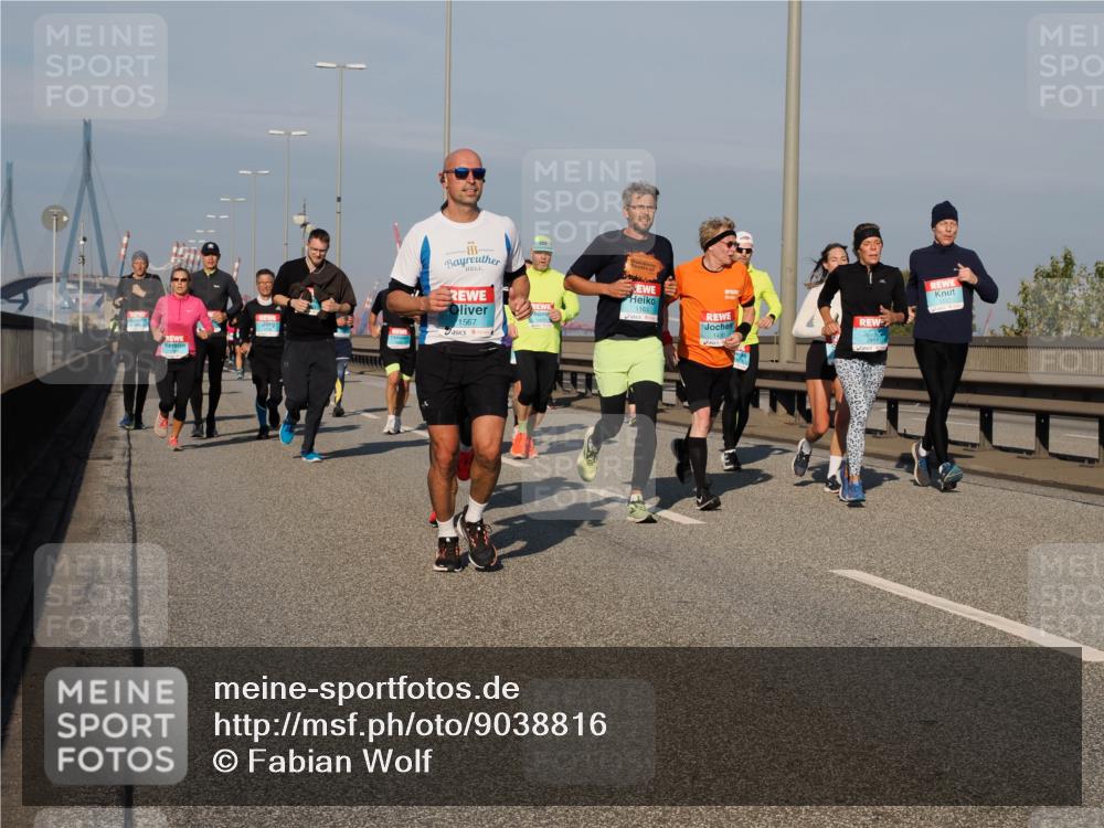 03.10.2025 - Köhlbrandbrückenlauf Fabian Wolf http://msf.ph/oto/9038816 03.10.2025 09:53:07 Position 3 1567, 1163, 1430 meine-sportfotos.de