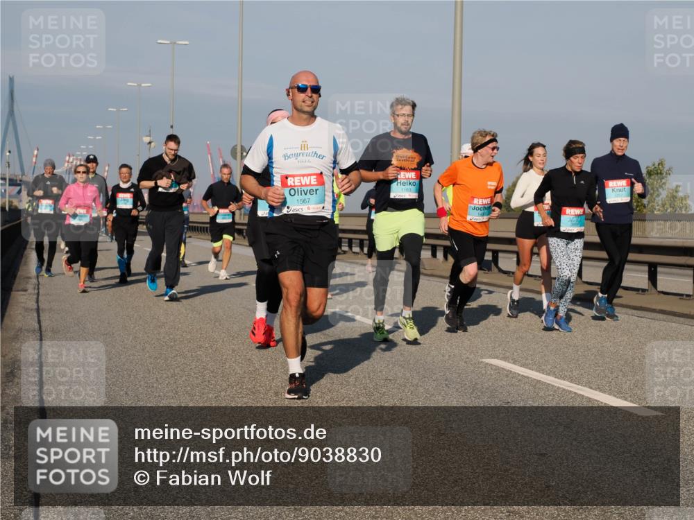 03.10.2025 - Köhlbrandbrückenlauf Fabian Wolf http://msf.ph/oto/9038830 03.10.2025 09:53:08 Position 3 1567, 1163, 3811 meine-sportfotos.de