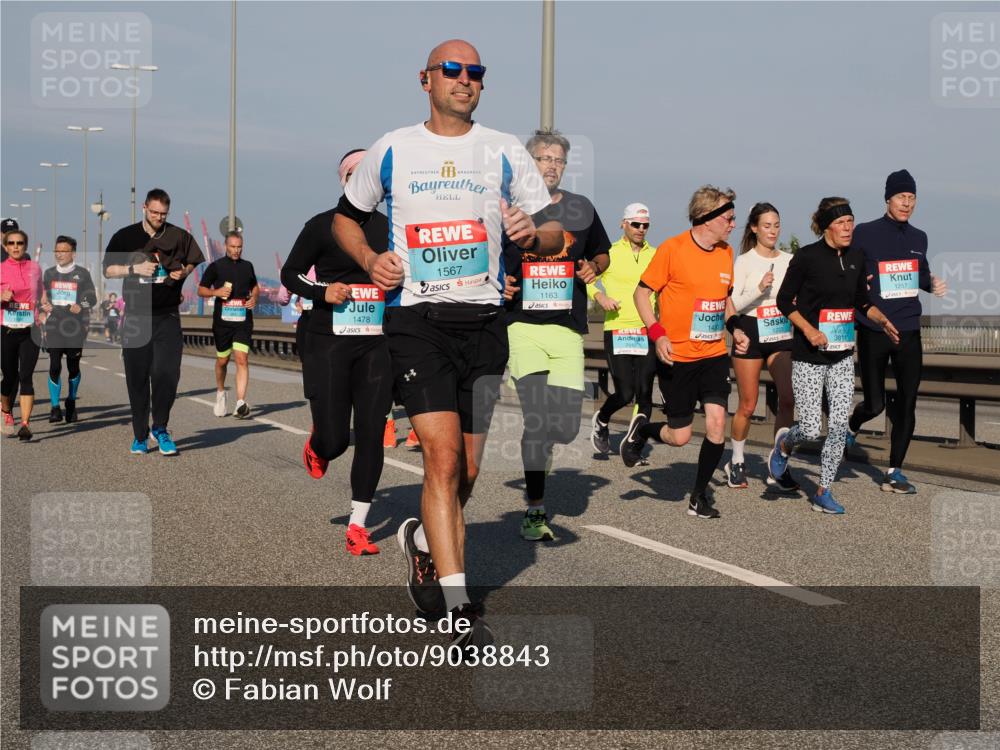 03.10.2025 - Köhlbrandbrückenlauf Fabian Wolf http://msf.ph/oto/9038843 03.10.2025 09:53:09 Position 3 1478, 1567, 1163, 2942, 1430, 1203, 1257 meine-sportfotos.de