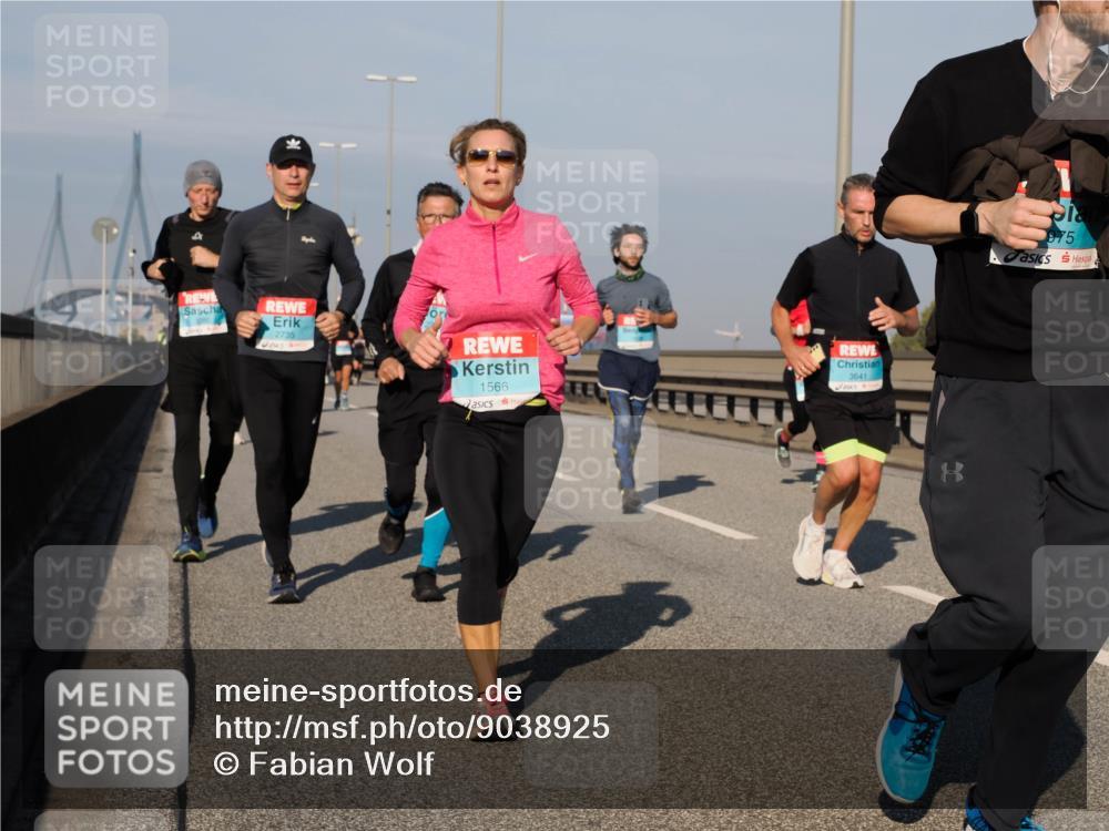 03.10.2025 - Köhlbrandbrückenlauf Fabian Wolf http://msf.ph/oto/9038925 03.10.2025 09:53:13 Position 3 2735, 1566, 3641, 975 meine-sportfotos.de