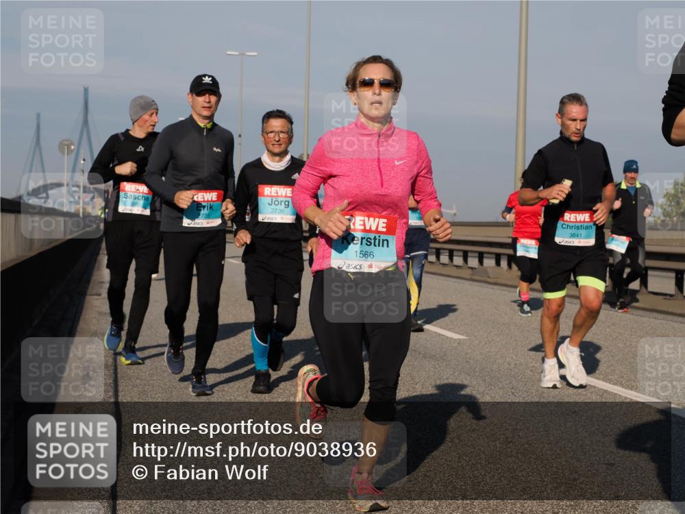 03.10.2025 - Köhlbrandbrückenlauf Fabian Wolf http://msf.ph/oto/9038936 03.10.2025 09:53:13 Position 3 2736, 2735, 1566, 3641 meine-sportfotos.de