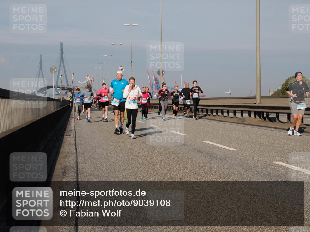 03.10.2025 - Köhlbrandbrückenlauf Fabian Wolf http://msf.ph/oto/9039108 03.10.2025 09:53:24 Position 3  meine-sportfotos.de