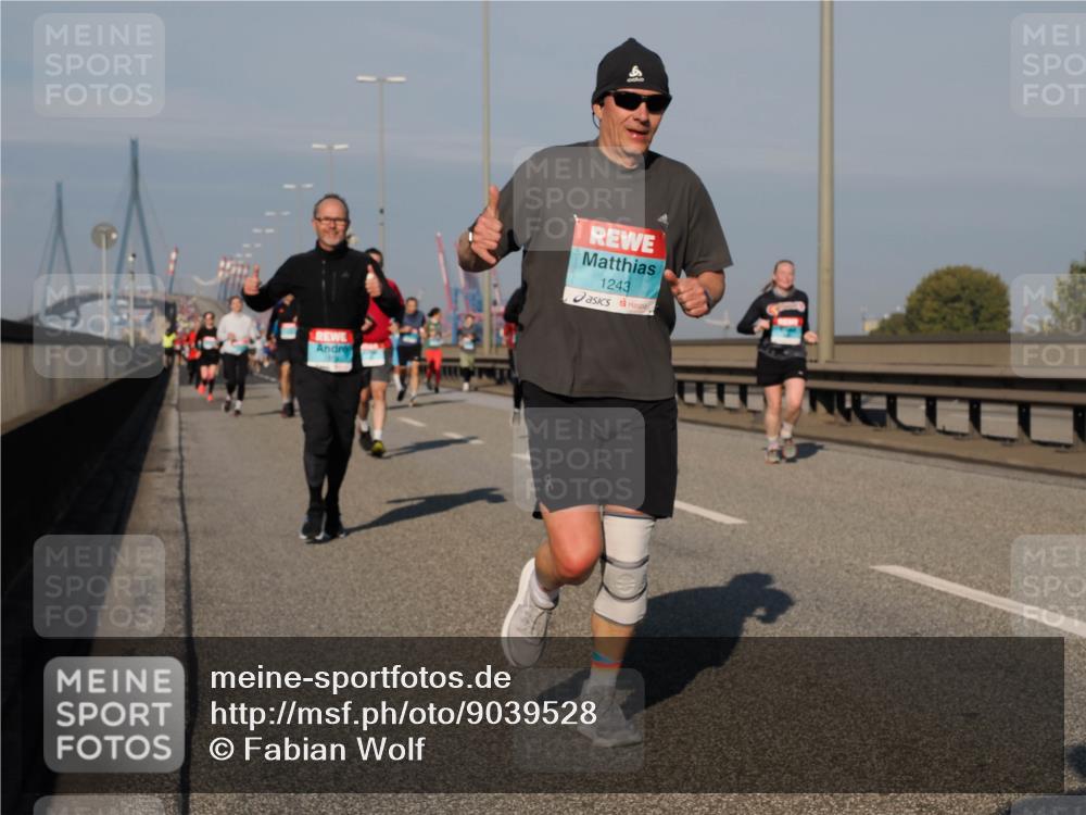 03.10.2025 - Köhlbrandbrückenlauf Fabian Wolf http://msf.ph/oto/9039528 03.10.2025 09:53:43 Position 3 1243 meine-sportfotos.de