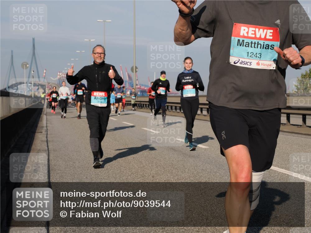 03.10.2025 - Köhlbrandbrückenlauf Fabian Wolf http://msf.ph/oto/9039544 03.10.2025 09:53:44 Position 3 1873, 3743, 1243 meine-sportfotos.de