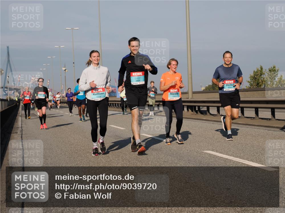 03.10.2025 - Köhlbrandbrückenlauf Fabian Wolf http://msf.ph/oto/9039720 03.10.2025 09:53:51 Position 3 1229, 3808, 1343 meine-sportfotos.de