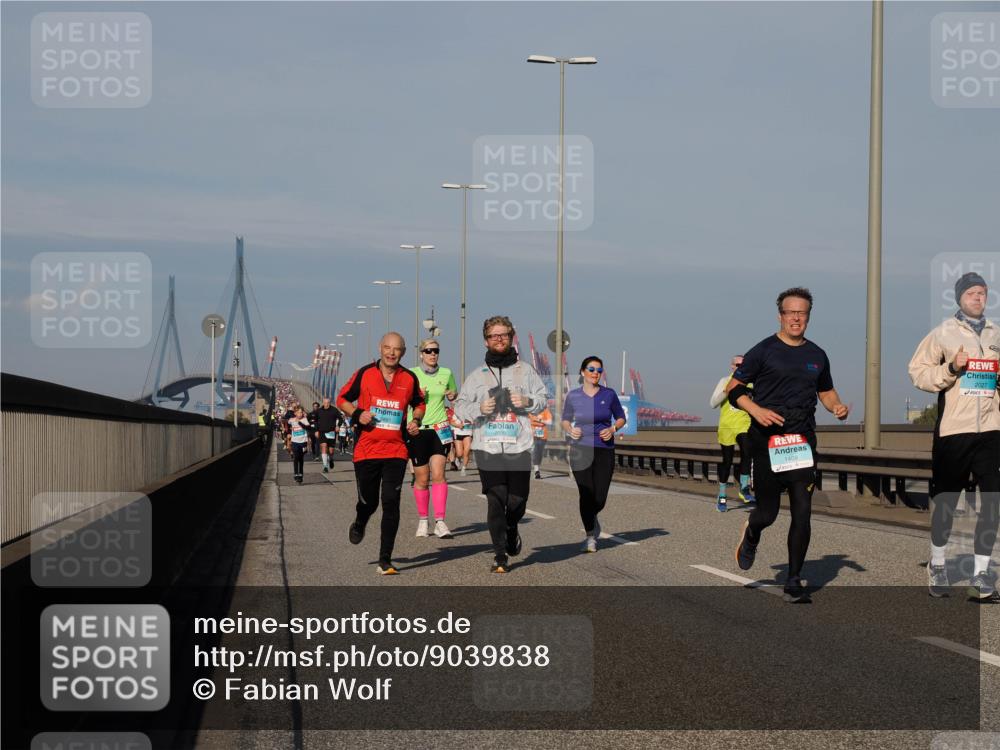 03.10.2025 - Köhlbrandbrückenlauf Fabian Wolf http://msf.ph/oto/9039838 03.10.2025 09:53:58 Position 3 1408, 2027 meine-sportfotos.de