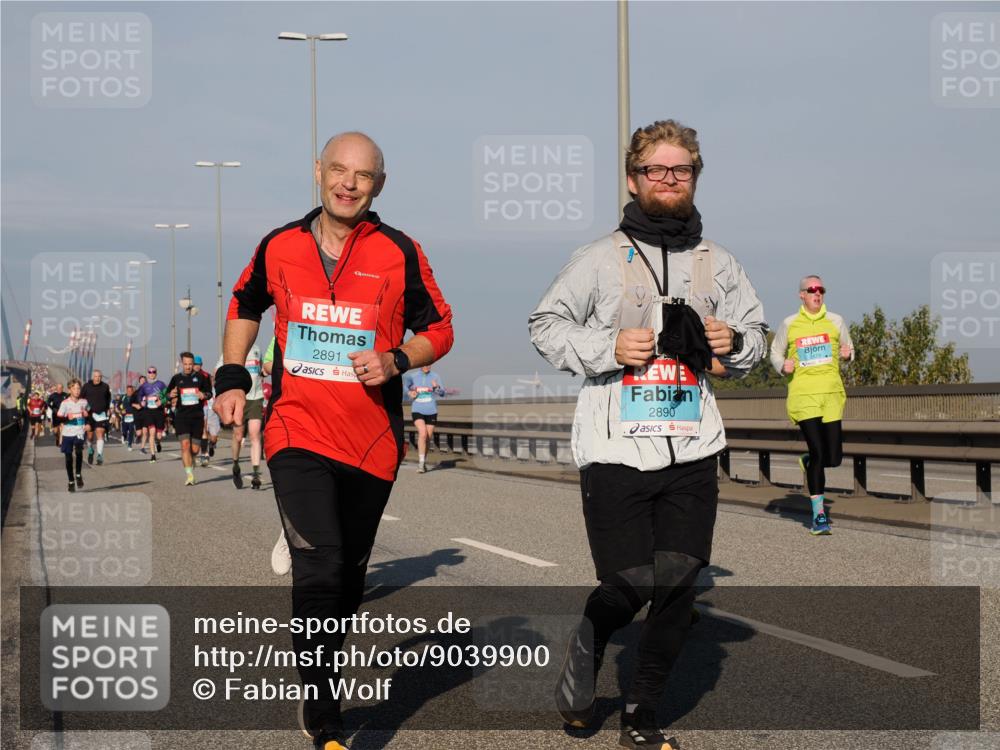 03.10.2025 - Köhlbrandbrückenlauf Fabian Wolf http://msf.ph/oto/9039900 03.10.2025 09:54:01 Position 3 2891, 2890 meine-sportfotos.de