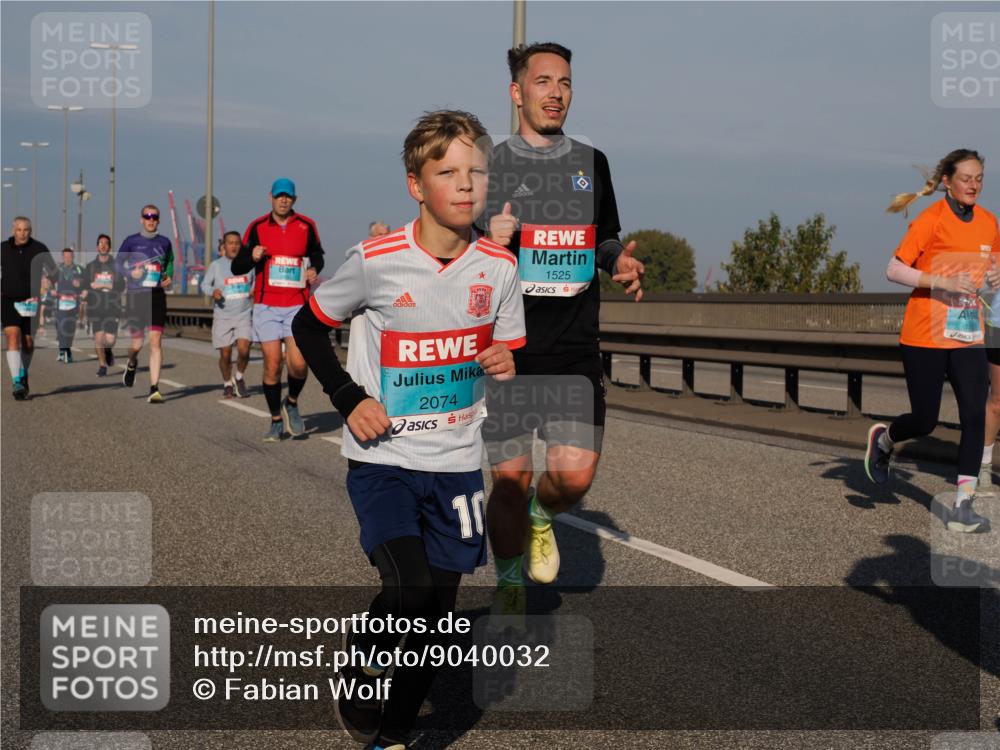 03.10.2025 - Köhlbrandbrückenlauf Fabian Wolf http://msf.ph/oto/9040032 03.10.2025 09:54:08 Position 3 2074, 11, 1525 meine-sportfotos.de