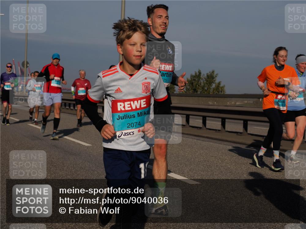 03.10.2025 - Köhlbrandbrückenlauf Fabian Wolf http://msf.ph/oto/9040036 03.10.2025 09:54:09 Position 3 2074, 25 meine-sportfotos.de