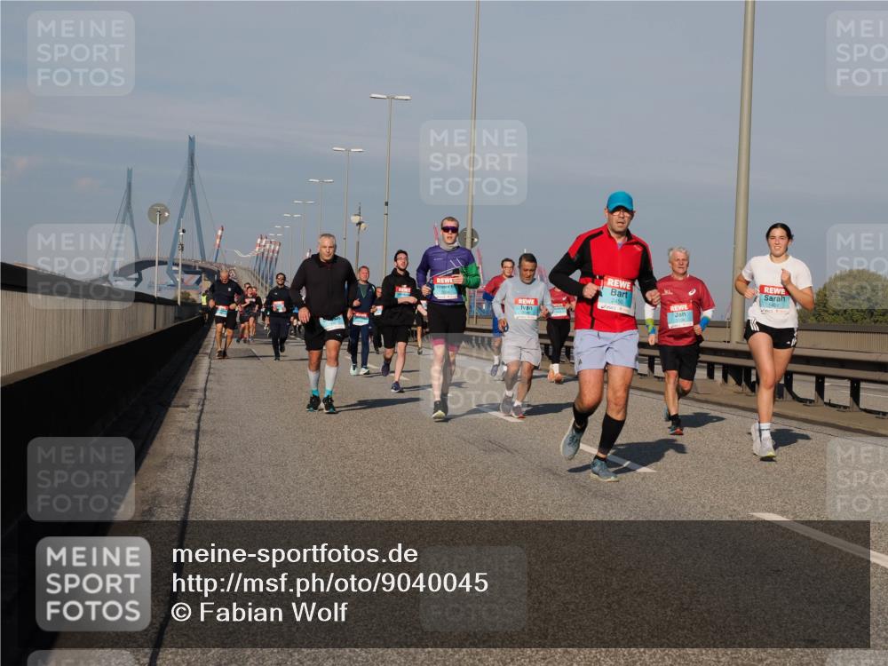 03.10.2025 - Köhlbrandbrückenlauf Fabian Wolf http://msf.ph/oto/9040045 03.10.2025 09:54:09 Position 3 2450, 1401 meine-sportfotos.de