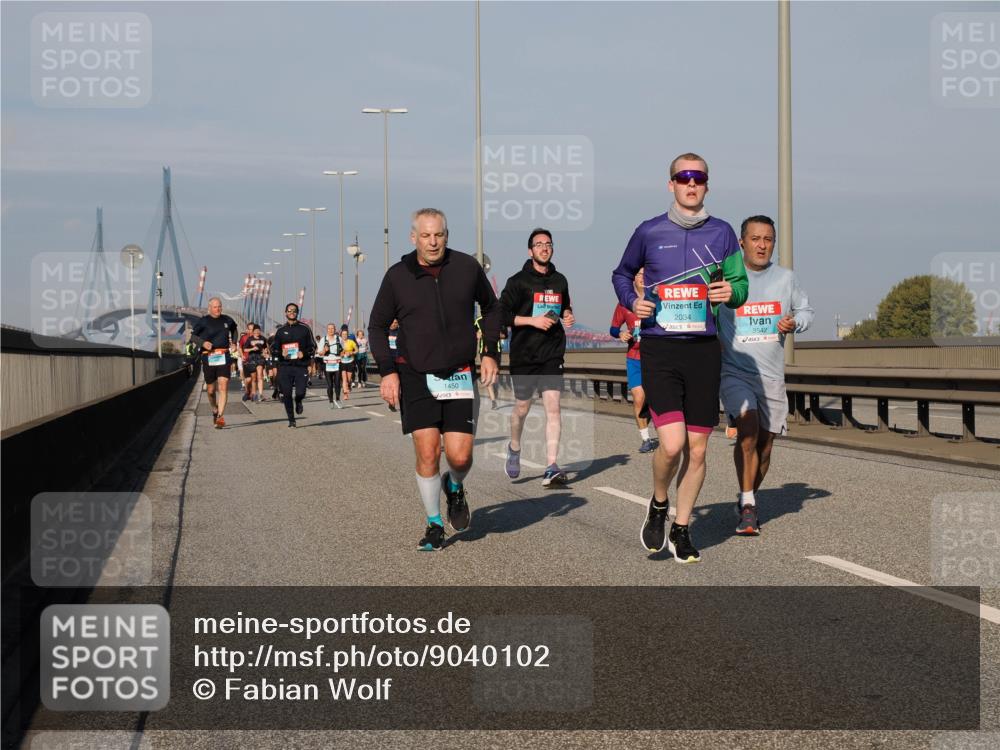 03.10.2025 - Köhlbrandbrückenlauf Fabian Wolf http://msf.ph/oto/9040102 03.10.2025 09:54:12 Position 3 1450, 2034, 3542 meine-sportfotos.de
