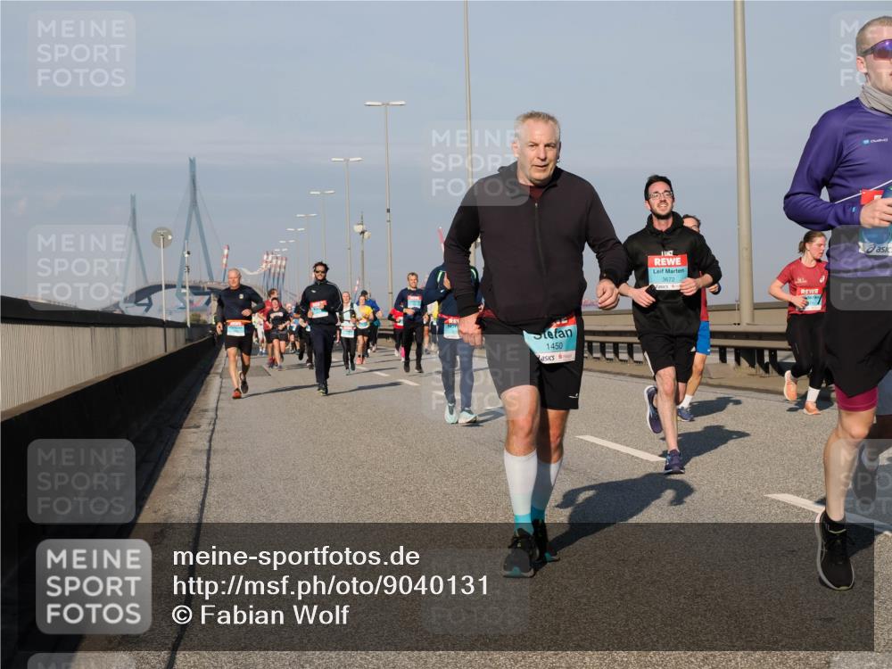 03.10.2025 - Köhlbrandbrückenlauf Fabian Wolf http://msf.ph/oto/9040131 03.10.2025 09:54:13 Position 3 1450, 3672, 12 meine-sportfotos.de