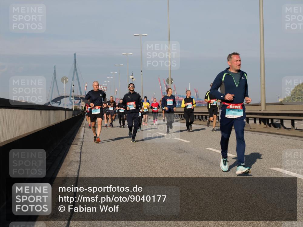 03.10.2025 - Köhlbrandbrückenlauf Fabian Wolf http://msf.ph/oto/9040177 03.10.2025 09:54:16 Position 3 1805 meine-sportfotos.de