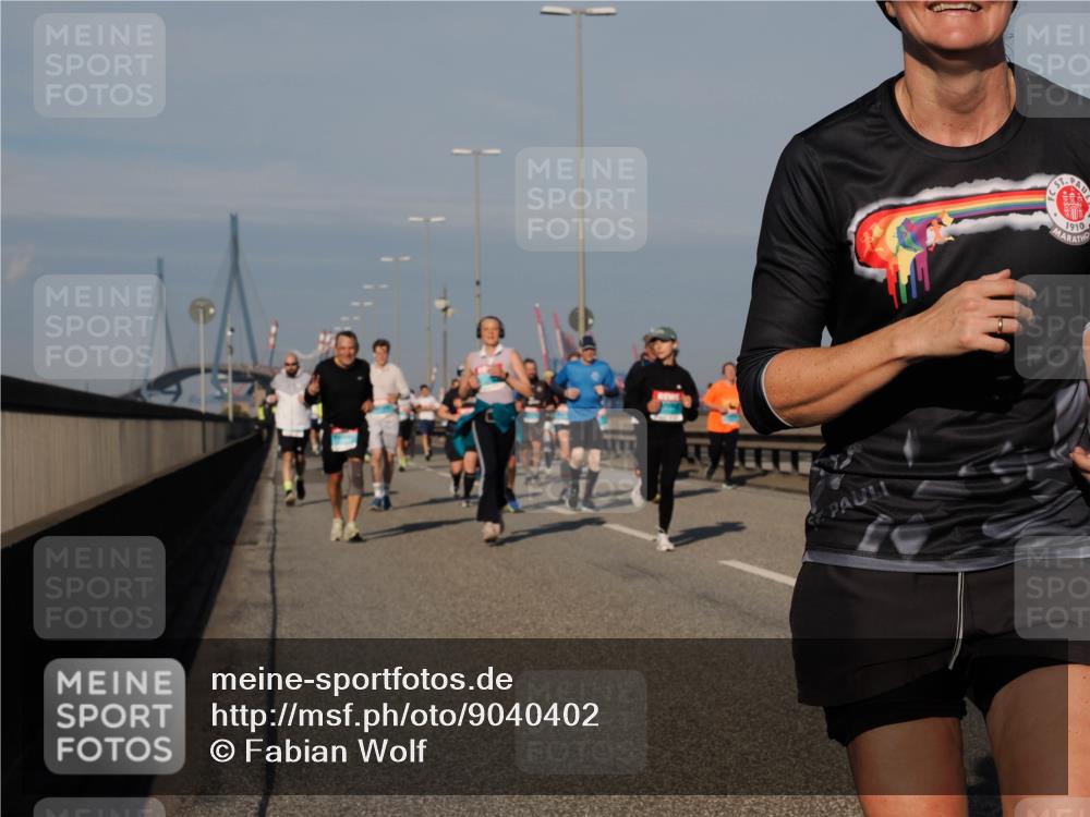 03.10.2025 - Köhlbrandbrückenlauf Fabian Wolf http://msf.ph/oto/9040402 03.10.2025 09:54:28 Position 3 1910 meine-sportfotos.de