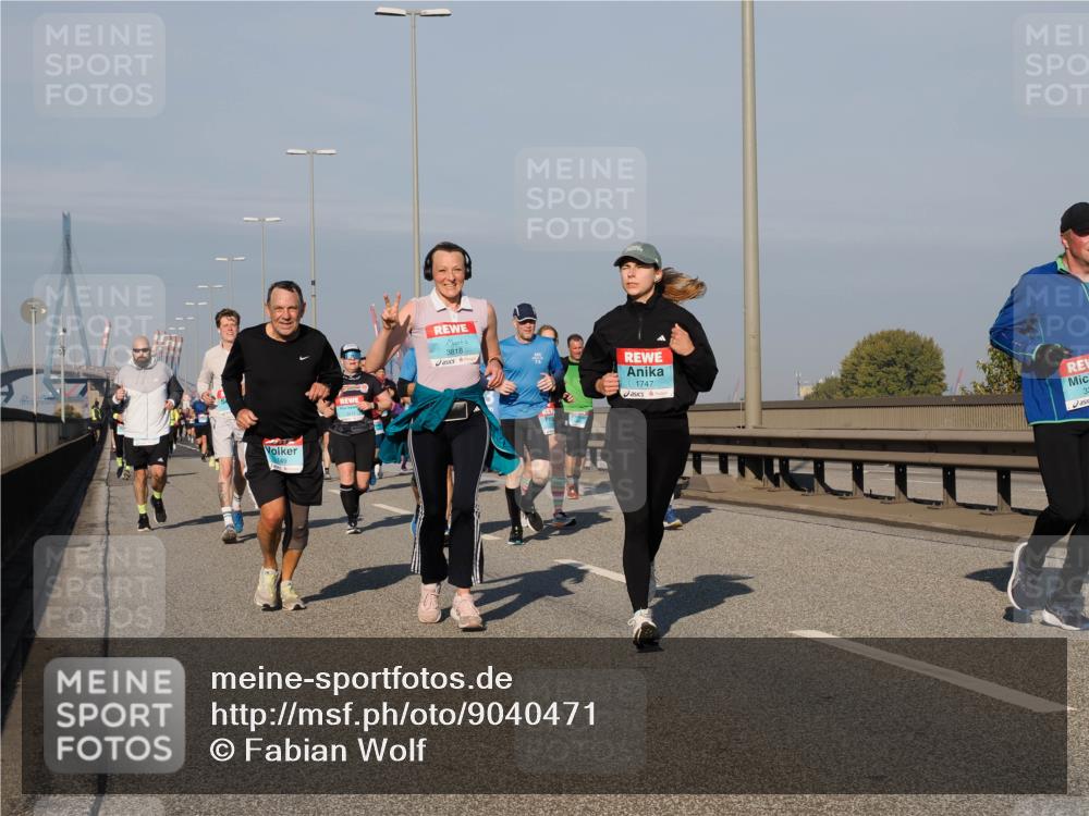 03.10.2025 - Köhlbrandbrückenlauf Fabian Wolf http://msf.ph/oto/9040471 03.10.2025 09:54:30 Position 3 149, 3818, 1747 meine-sportfotos.de