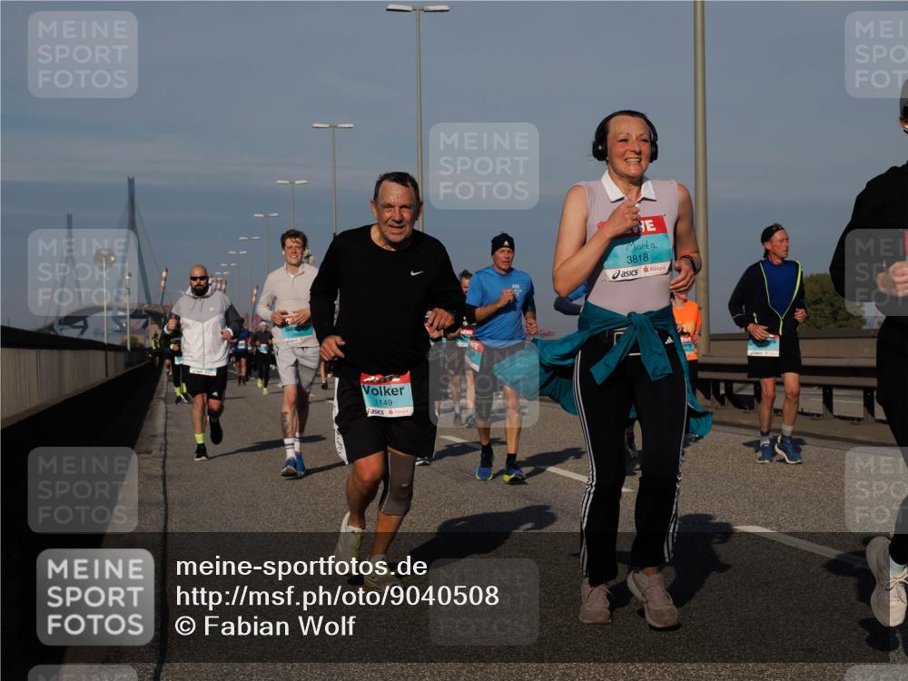 03.10.2025 - Köhlbrandbrückenlauf Fabian Wolf http://msf.ph/oto/9040508 03.10.2025 09:54:31 Position 3 1149, 3818 meine-sportfotos.de