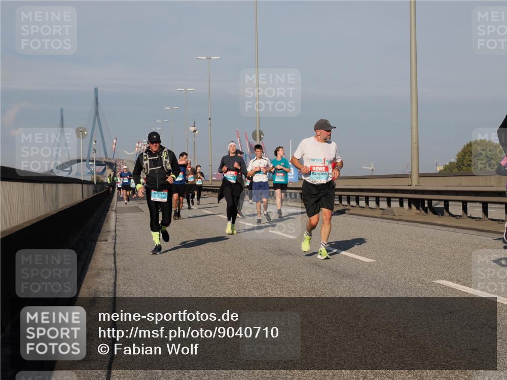03.10.2025 - Köhlbrandbrückenlauf Fabian Wolf http://msf.ph/oto/9040710 03.10.2025 09:54:39 Position 3 1512, 1, 1341 meine-sportfotos.de