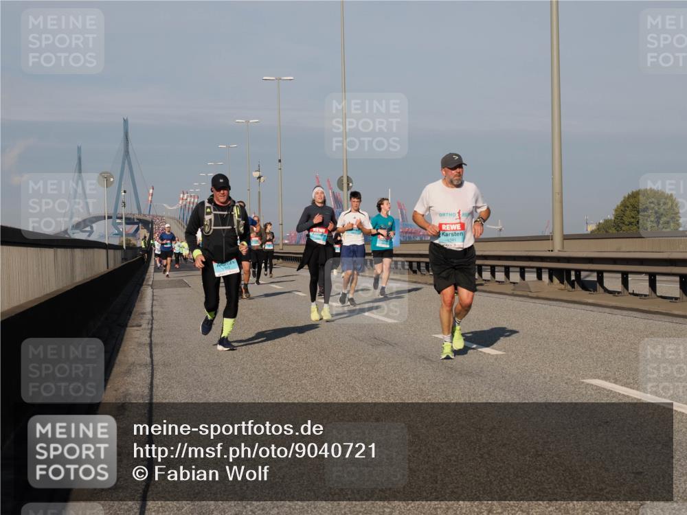 03.10.2025 - Köhlbrandbrückenlauf Fabian Wolf http://msf.ph/oto/9040721 03.10.2025 09:54:40 Position 3 1341 meine-sportfotos.de