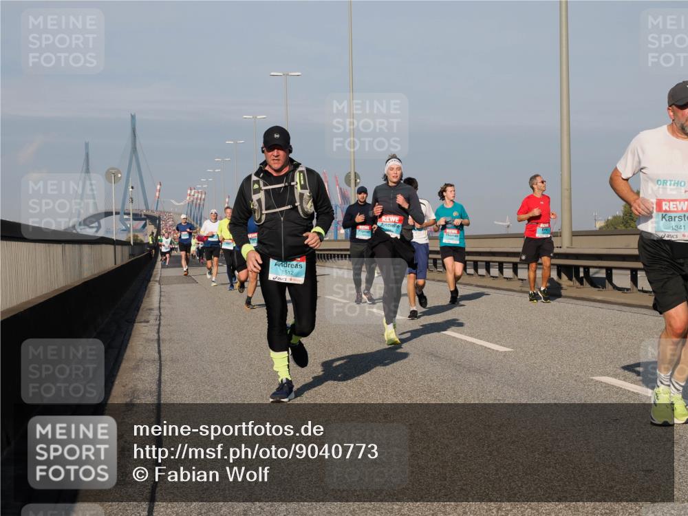 03.10.2025 - Köhlbrandbrückenlauf Fabian Wolf http://msf.ph/oto/9040773 03.10.2025 09:54:41 Position 3 1512, 1341 meine-sportfotos.de