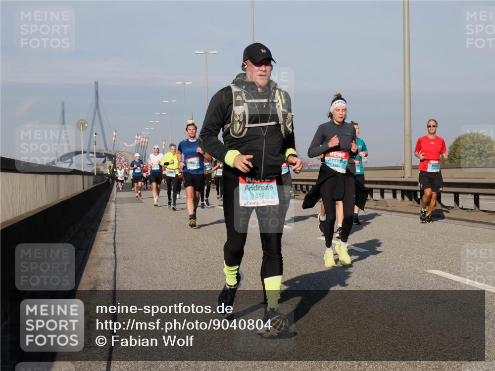 03.10.2025 - Köhlbrandbrückenlauf Fabian Wolf http://msf.ph/oto/9040804 03.10.2025 09:54:42 Position 3 1512, 1583 meine-sportfotos.de