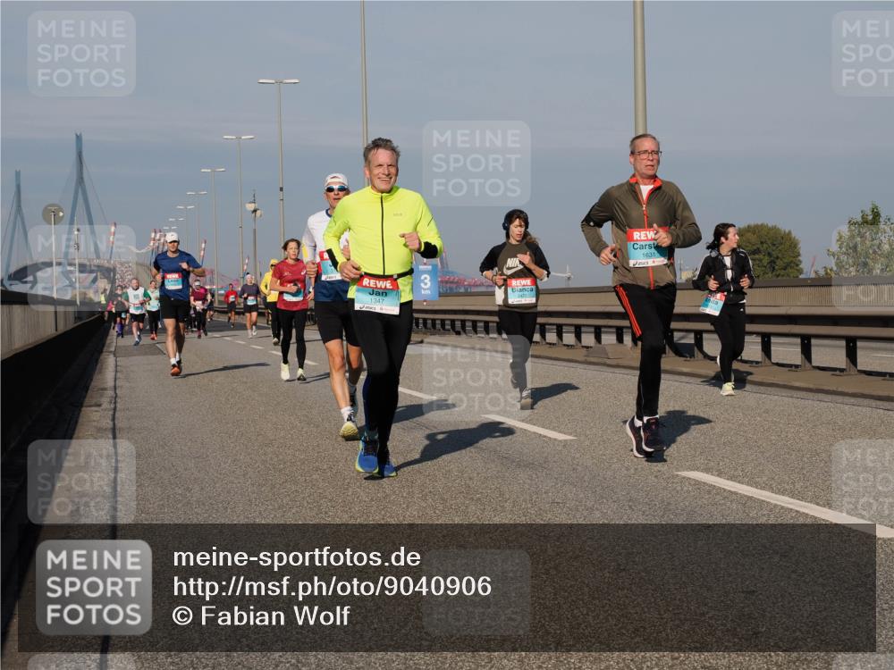 03.10.2025 - Köhlbrandbrückenlauf Fabian Wolf http://msf.ph/oto/9040906 03.10.2025 09:54:49 Position 3 1347, 3, 1631 meine-sportfotos.de
