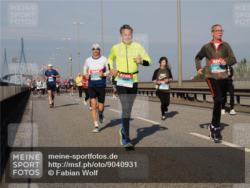 03.10.2025 - Köhlbrandbrückenlauf Fabian Wolf http://msf.ph/oto/9040931 03.10.2025 09:54:50 Position 3 3167, 1631, 1347 meine-sportfotos.de