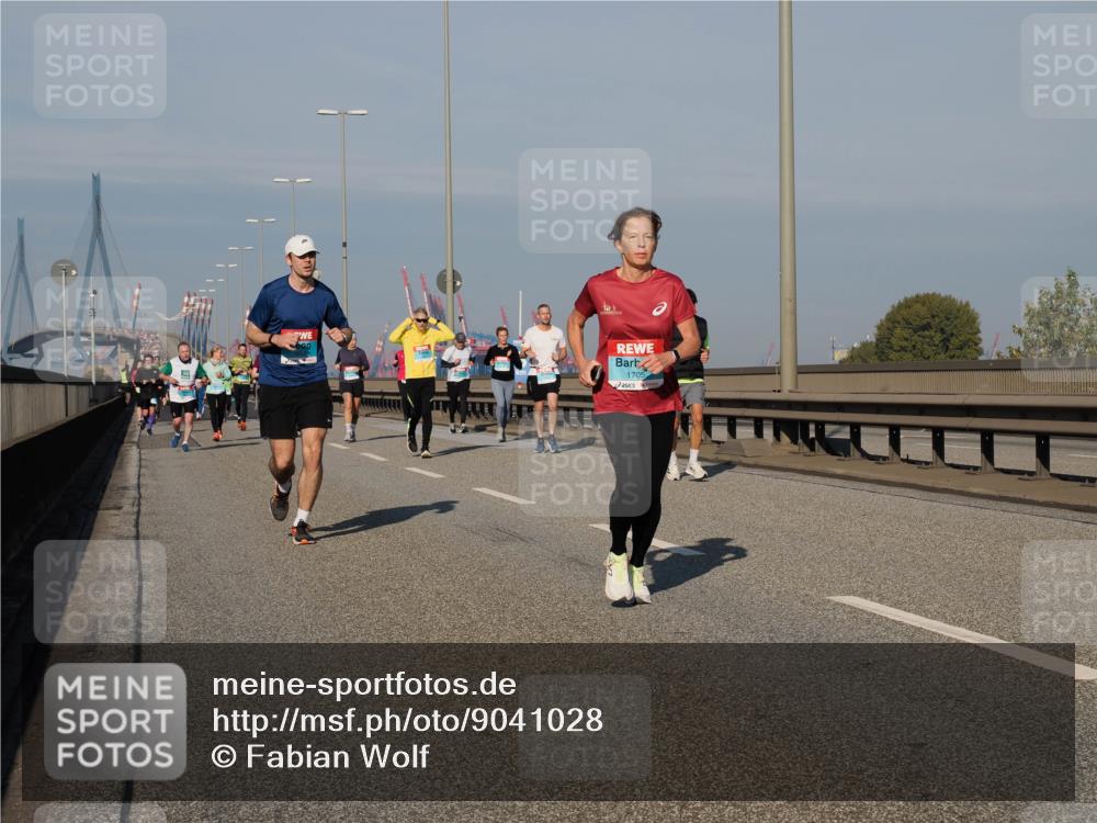 03.10.2025 - Köhlbrandbrückenlauf Fabian Wolf http://msf.ph/oto/9041028 03.10.2025 09:54:54 Position 3 1705 meine-sportfotos.de