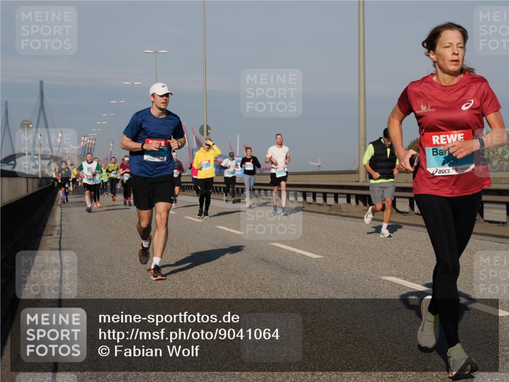 03.10.2025 - Köhlbrandbrückenlauf Fabian Wolf http://msf.ph/oto/9041064 03.10.2025 09:54:55 Position 3  meine-sportfotos.de