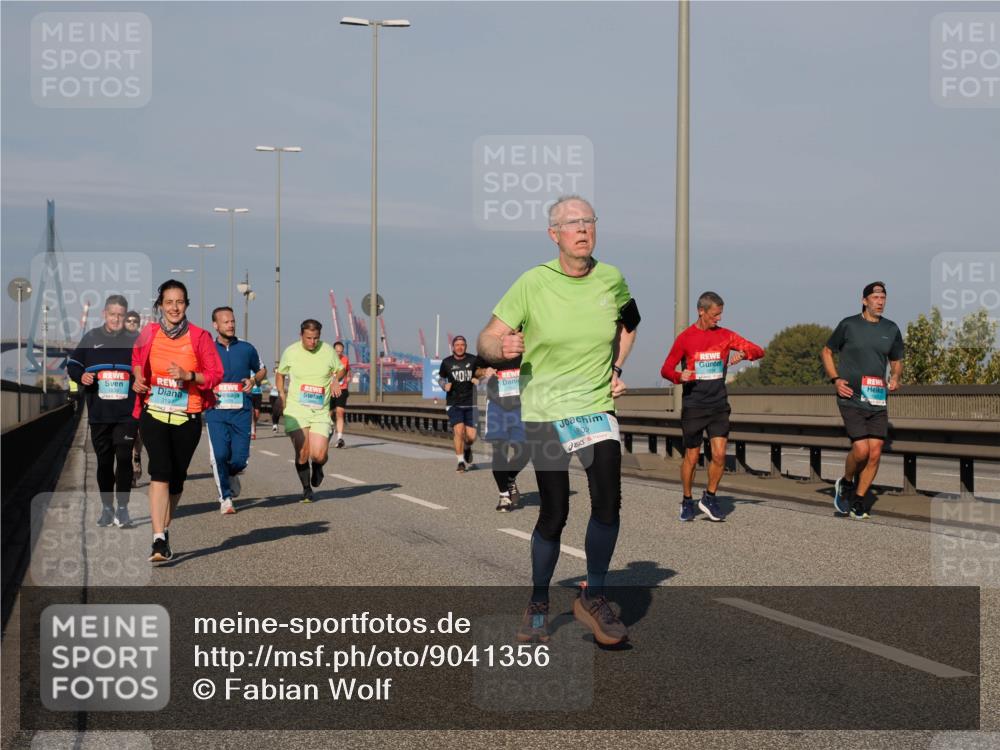 03.10.2025 - Köhlbrandbrückenlauf Fabian Wolf http://msf.ph/oto/9041356 03.10.2025 09:55:11 Position 3  meine-sportfotos.de
