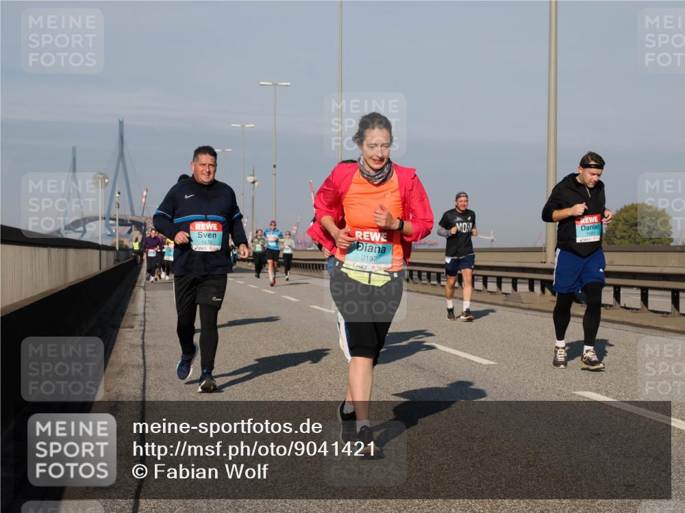 03.10.2025 - Köhlbrandbrückenlauf Fabian Wolf http://msf.ph/oto/9041421 03.10.2025 09:55:14 Position 3 1233, 3197, 1681 meine-sportfotos.de