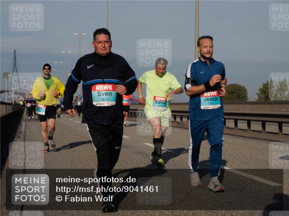 03.10.2025 - Köhlbrandbrückenlauf Fabian Wolf http://msf.ph/oto/9041461 03.10.2025 09:55:15 Position 3 1233, 1269, 1675 meine-sportfotos.de