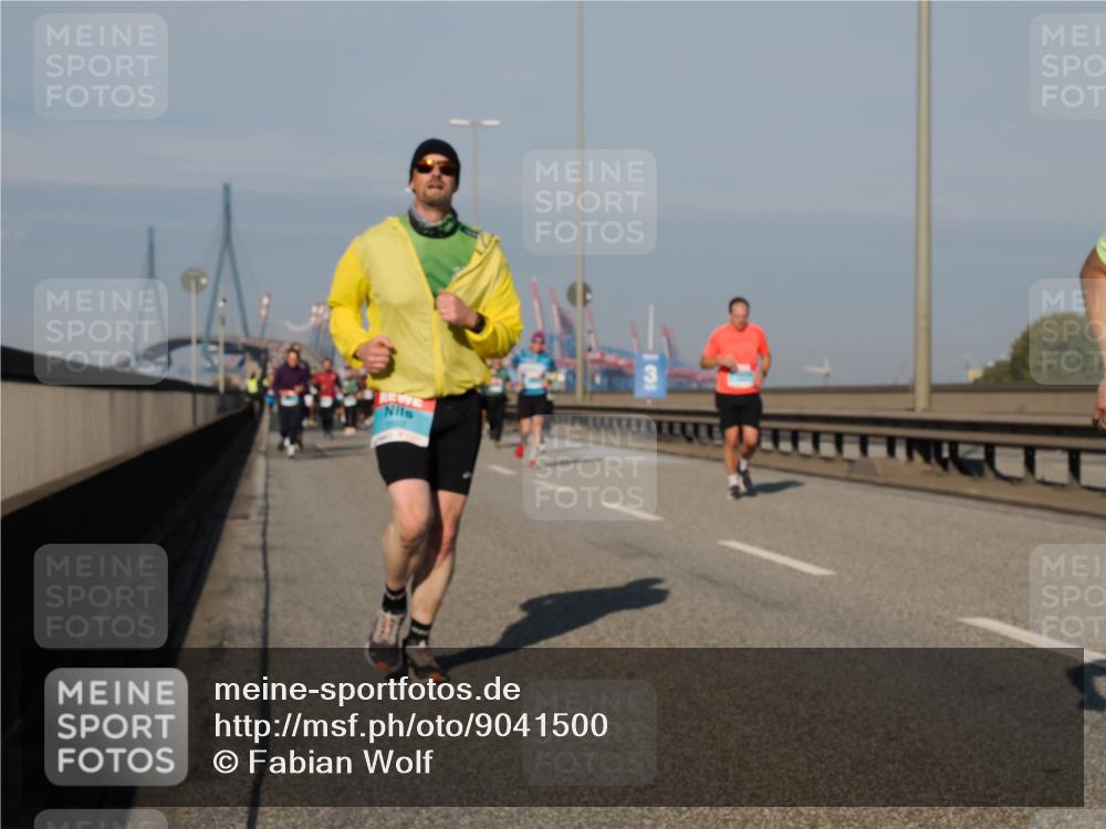03.10.2025 - Köhlbrandbrückenlauf Fabian Wolf http://msf.ph/oto/9041500 03.10.2025 09:55:17 Position 3  meine-sportfotos.de