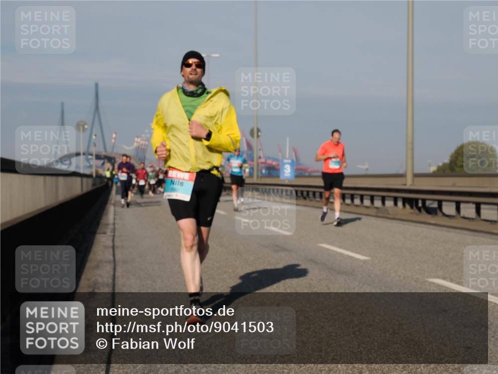 03.10.2025 - Köhlbrandbrückenlauf Fabian Wolf http://msf.ph/oto/9041503 03.10.2025 09:55:17 Position 3  meine-sportfotos.de