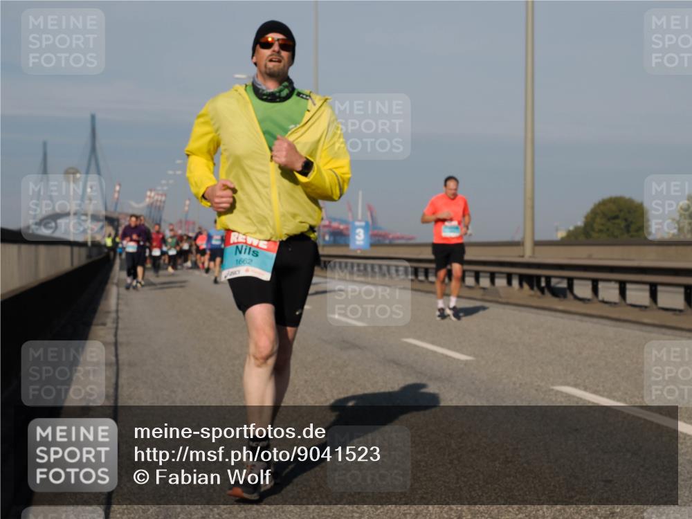 03.10.2025 - Köhlbrandbrückenlauf Fabian Wolf http://msf.ph/oto/9041523 03.10.2025 09:55:18 Position 3 1662 meine-sportfotos.de