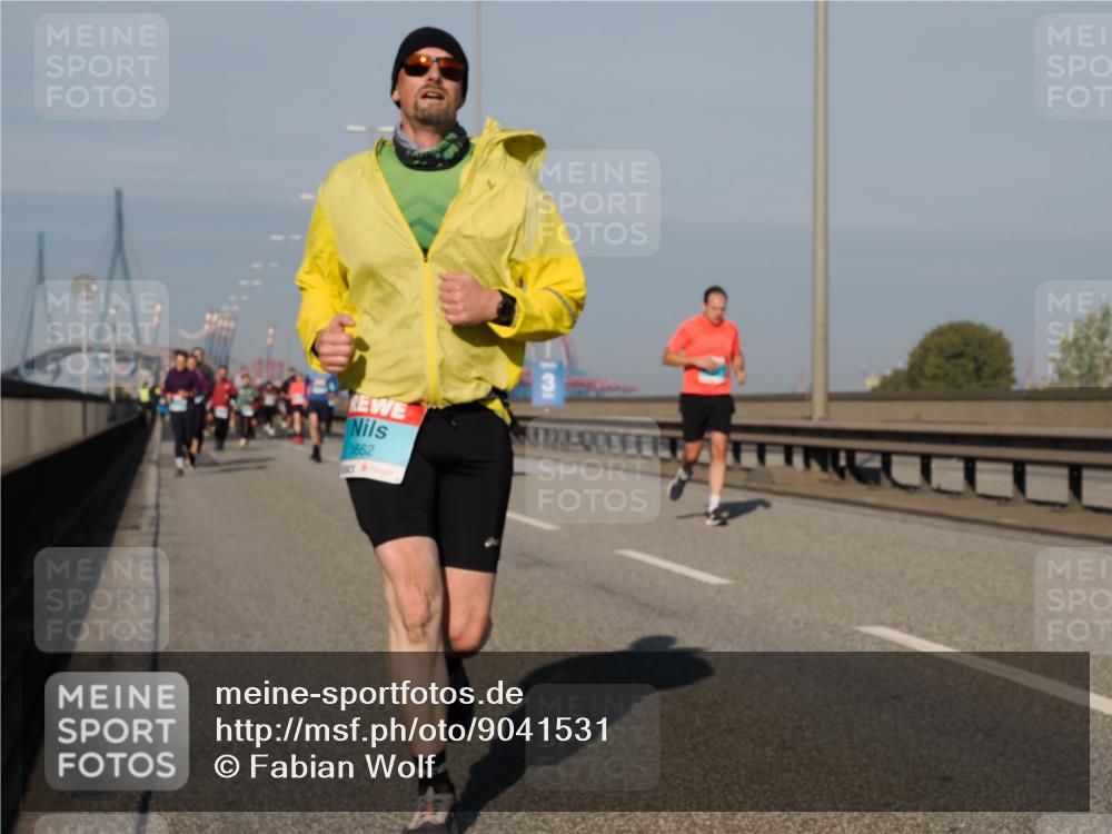 03.10.2025 - Köhlbrandbrückenlauf Fabian Wolf http://msf.ph/oto/9041531 03.10.2025 09:55:18 Position 3 1662, 3 meine-sportfotos.de