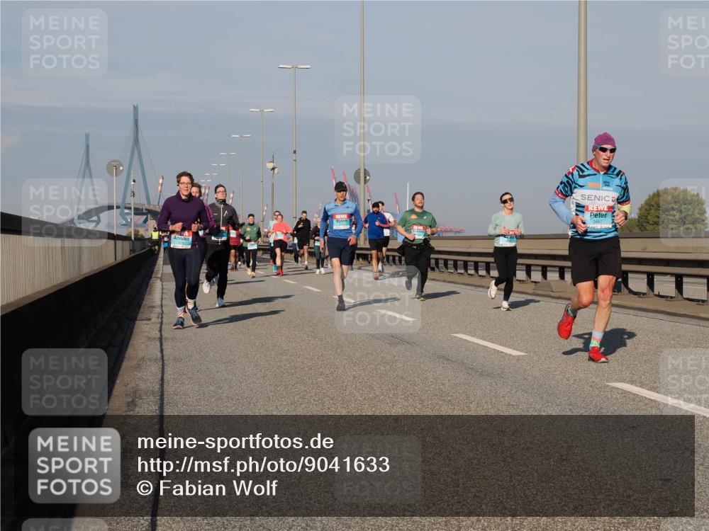03.10.2025 - Köhlbrandbrückenlauf Fabian Wolf http://msf.ph/oto/9041633 03.10.2025 09:55:24 Position 3 3457 meine-sportfotos.de