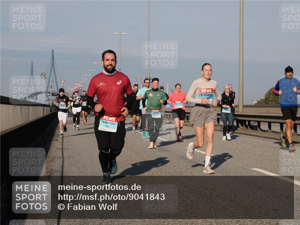 03.10.2025 - Köhlbrandbrückenlauf Fabian Wolf http://msf.ph/oto/9041843 03.10.2025 09:55:33 Position 3 1465, 3238 meine-sportfotos.de