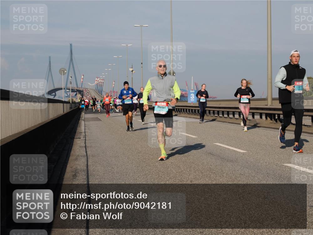 03.10.2025 - Köhlbrandbrückenlauf Fabian Wolf http://msf.ph/oto/9042181 03.10.2025 09:55:45 Position 3 3, 3528 meine-sportfotos.de