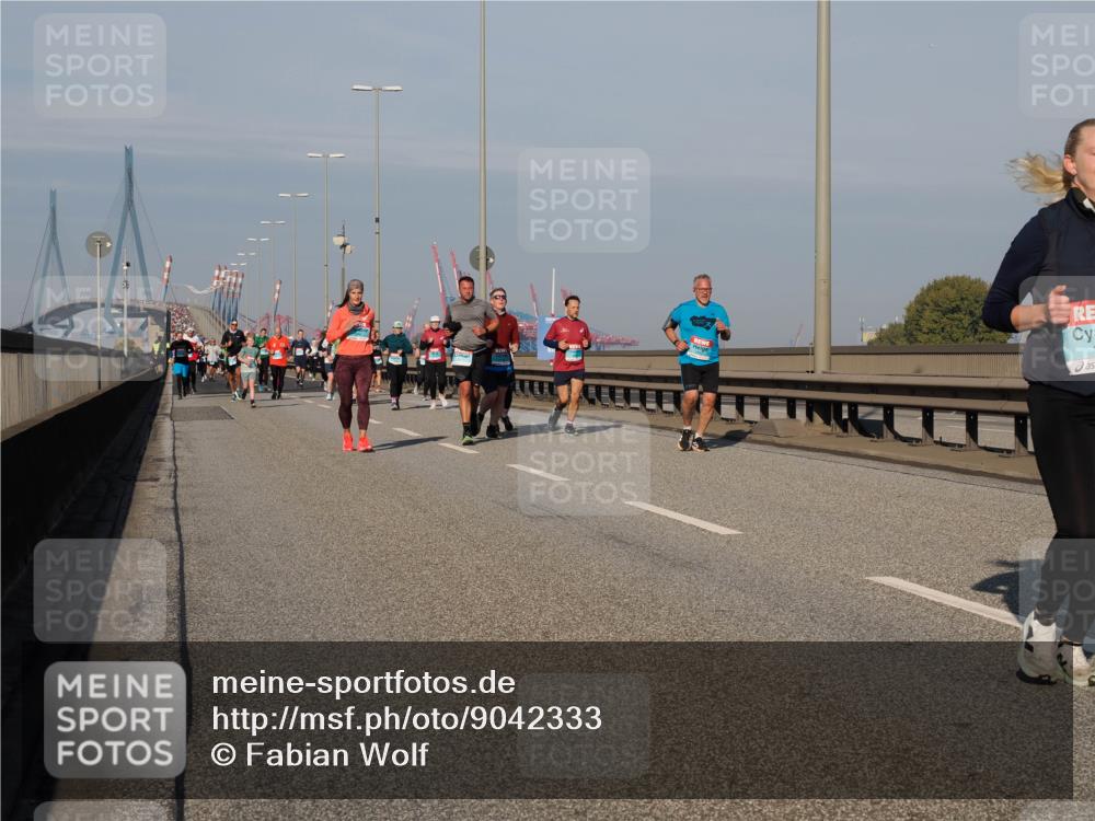 03.10.2025 - Köhlbrandbrückenlauf Fabian Wolf http://msf.ph/oto/9042333 03.10.2025 09:55:53 Position 3  meine-sportfotos.de