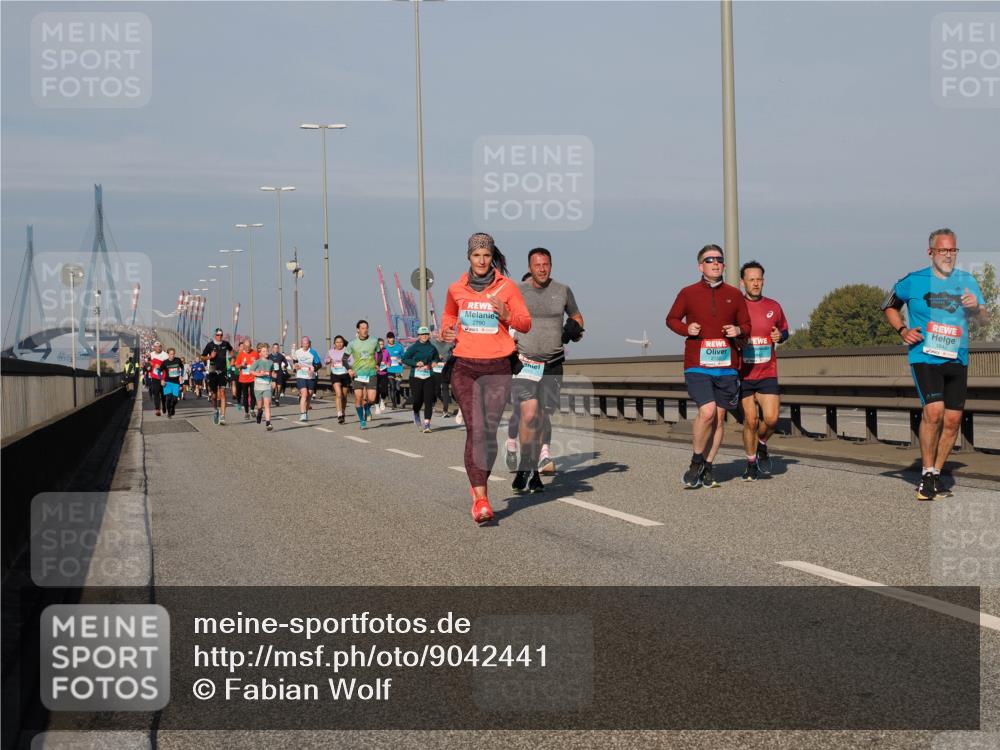 03.10.2025 - Köhlbrandbrückenlauf Fabian Wolf http://msf.ph/oto/9042441 03.10.2025 09:55:57 Position 3 2790 meine-sportfotos.de