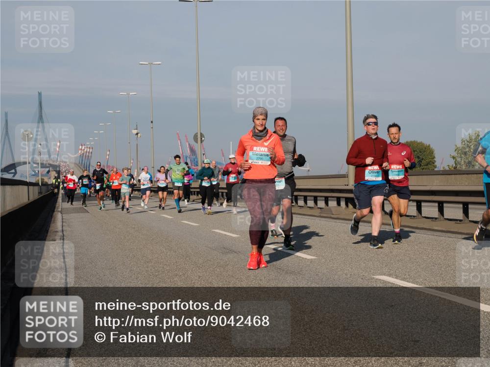 03.10.2025 - Köhlbrandbrückenlauf Fabian Wolf http://msf.ph/oto/9042468 03.10.2025 09:55:58 Position 3 2790, 2150 meine-sportfotos.de