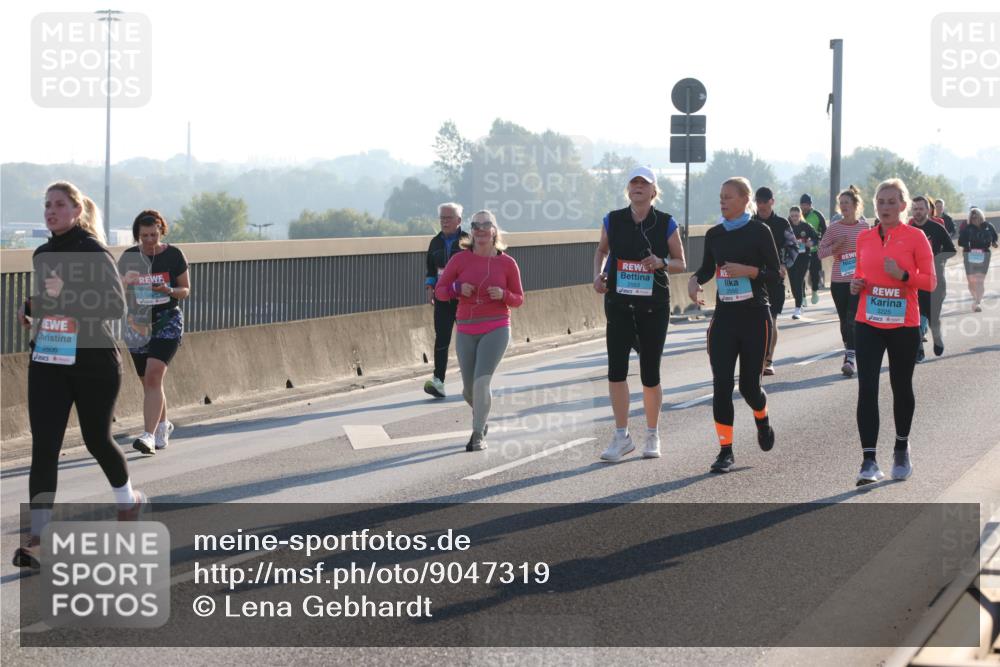 03.10.2025 - Köhlbrandbrückenlauf Lena Gebhardt http://msf.ph/oto/9047319 03.10.2025 09:29:11 Position 1 2606 meine-sportfotos.de