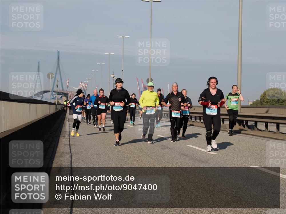 03.10.2025 - Köhlbrandbrückenlauf Fabian Wolf http://msf.ph/oto/9047400 03.10.2025 09:59:29 Position 3 3175, 1807 meine-sportfotos.de