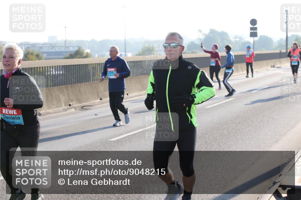 03.10.2025 - Köhlbrandbrückenlauf Lena Gebhardt http://msf.ph/oto/9048215 03.10.2025 09:30:21 Position 1 3548 meine-sportfotos.de